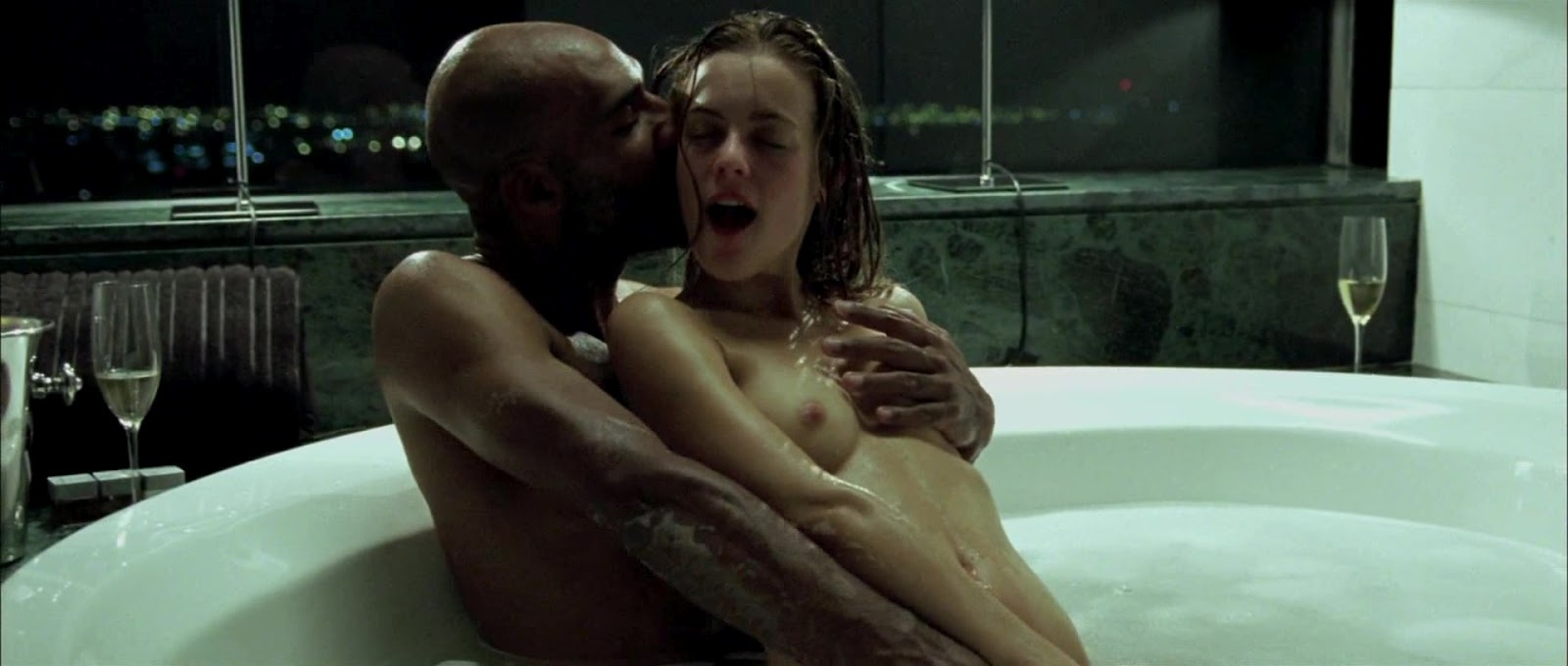 Подборка секс сцен из фильма Нимфоманка (+порно фото)